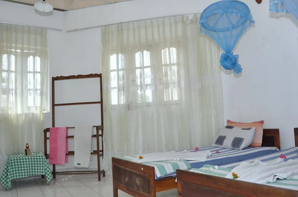 נגומבו Marshal Beach Guesthouse בית הארחה
