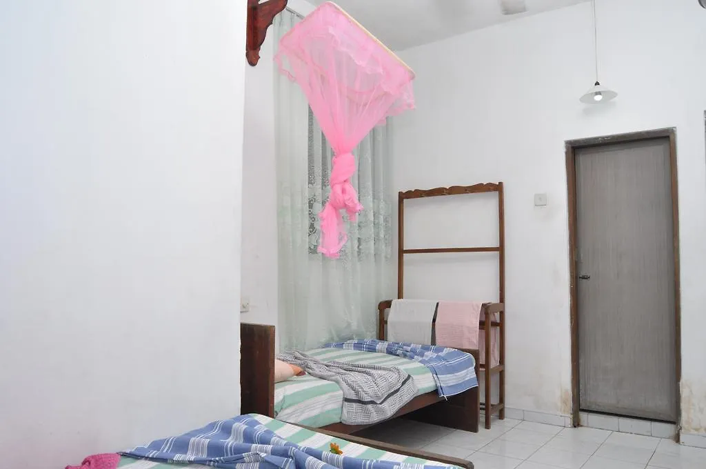 בית הארחה נגומבו Marshal Beach Guesthouse