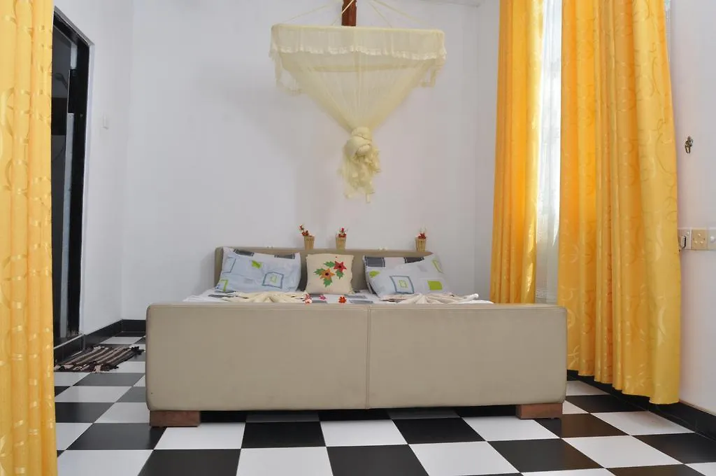 נגומבו Marshal Beach Guesthouse בית הארחה